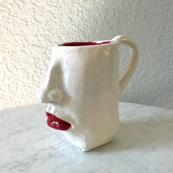 Handcrafted Nose and Lips Mug - Picture 2 of 8